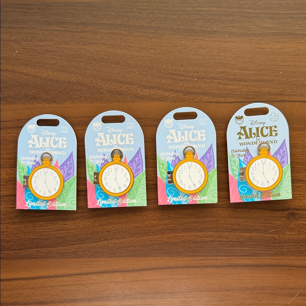 Disney Alice in Wonderland 70th Anniversary Hinged Pocketwatch LE Pin Set